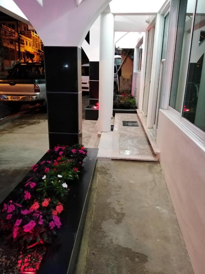 Hotel Samana Spring Ngoại thất bức ảnh